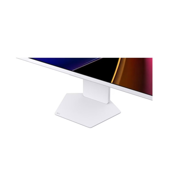 LG Gaming 144Hz IPS monitor 31,5" 32G810SA-W, 3840x2160, 16:9, 400cd/m2, 1ms, HDMIx2/DisplayPort/USBx3/USB-C/LAN (32G810SA-W.AEU)