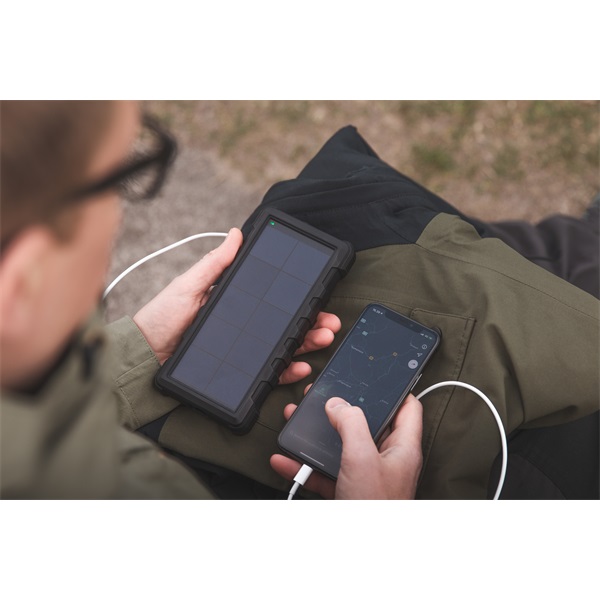 SANDBERG Hordozható akkumulátor, Outdoor Solar Powerbank 24000 (420-38)
