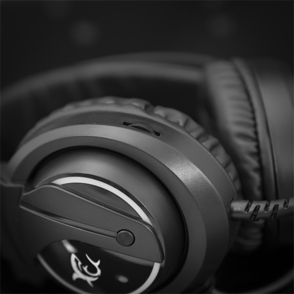 WHITE SHARK WOLF gamer fejhallgató (WS GH-2044)